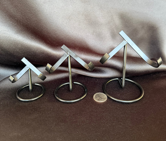 Black Metal Stand - Medium