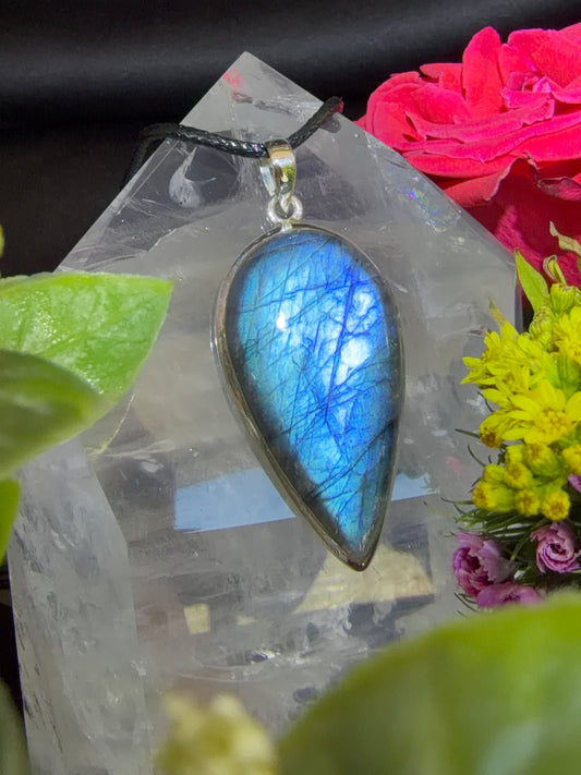 Labradorite Pendant 925 Silver