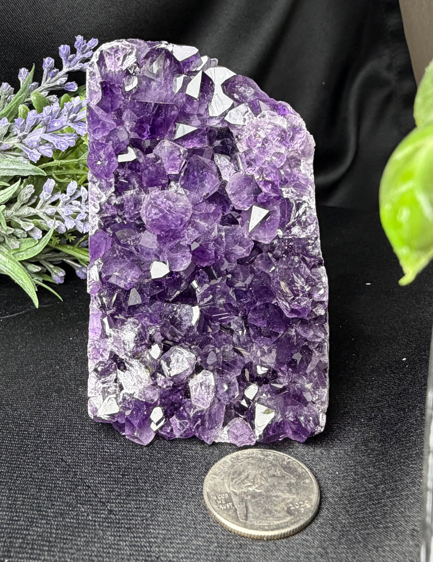 Uruguayan Amethyst Cut Base U