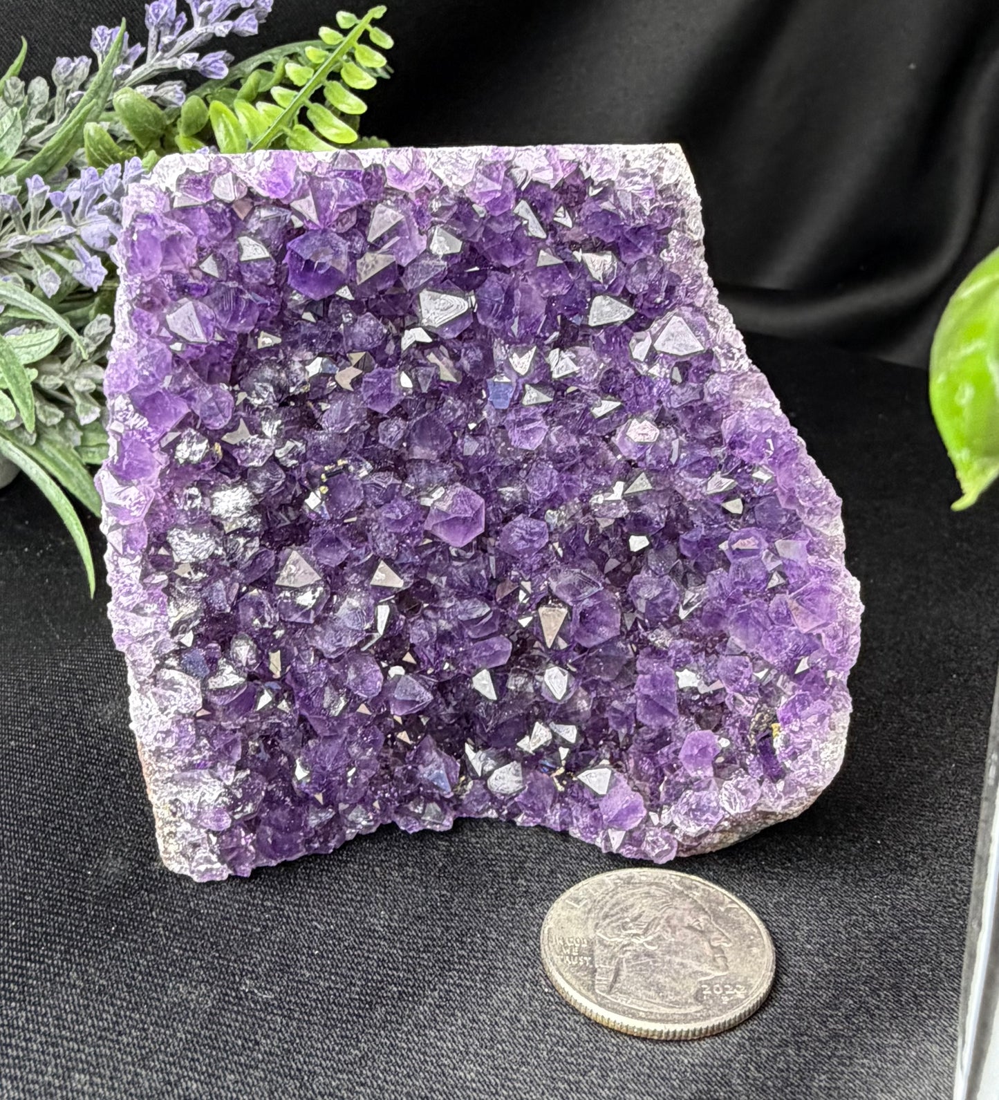 Uruguayan Amethyst Cut Base P