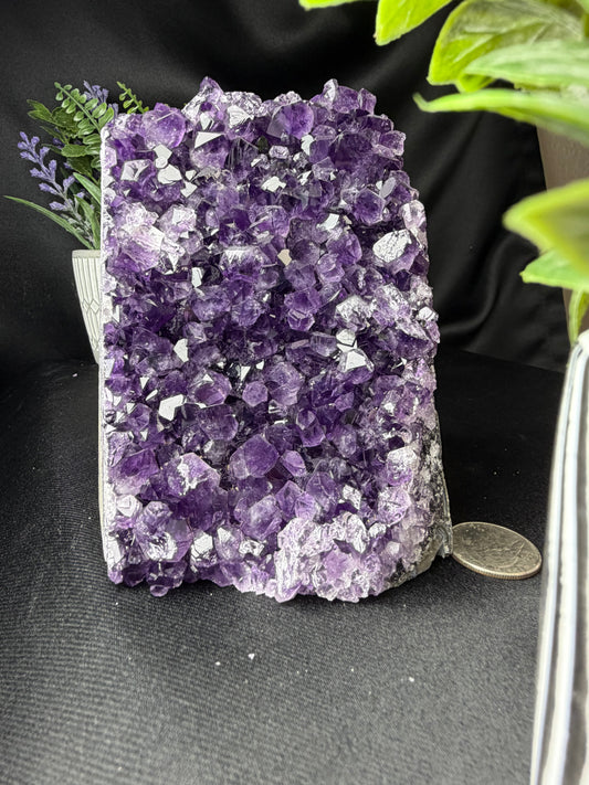 Uruguayan Amethyst Cut Base B